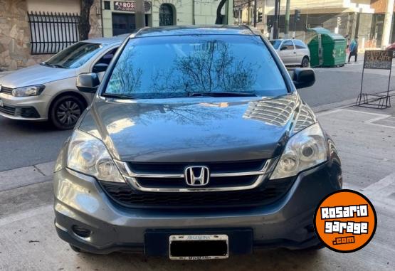 Camionetas - Honda VENDO Honda CRV LX 4x4 2011 Nafta 140000Km - En Venta