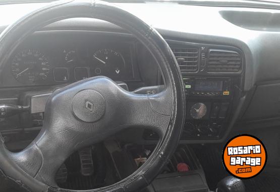 Autos - Renault 19 RN 1994 GNC 40000Km - En Venta