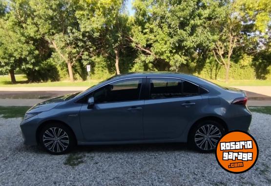 Autos - Toyota COROLLA SEG HYBRID 2022 Electrico / Hibrido 80000Km - En Venta