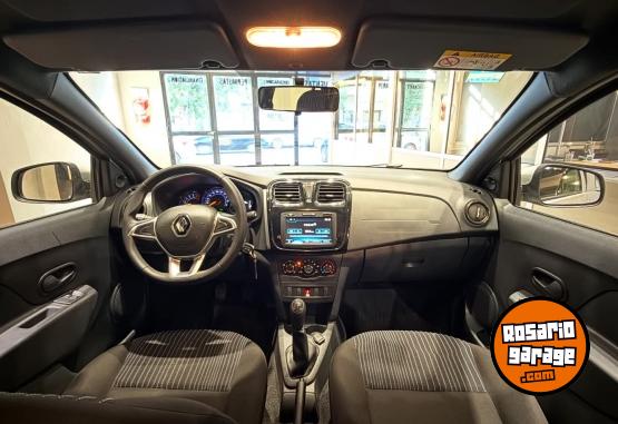 Autos - Renault LOGAN LIFE 2024 Nafta 35000Km - En Venta