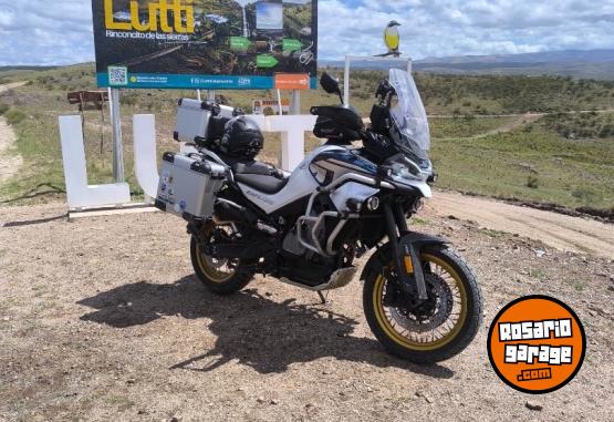 Motos - CF 800 MT explore 2024 Nafta 14500Km - En Venta