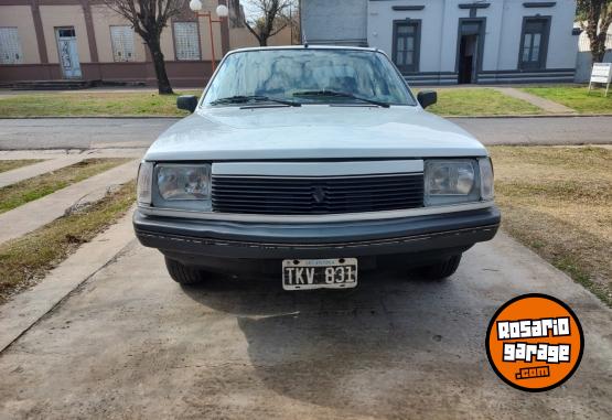Autos - Renault 18 TXE 1989 Nafta 283000Km - En Venta