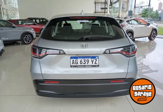 Camionetas - Honda ZRV LX 2024 Nafta 4000Km - En Venta