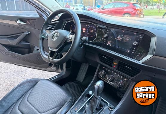 Autos - Volkswagen Vento Highline 2019 Nafta 89000Km - En Venta