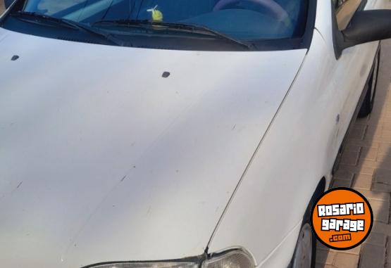 Autos - Fiat Palio 1998 GNC 240000Km - En Venta