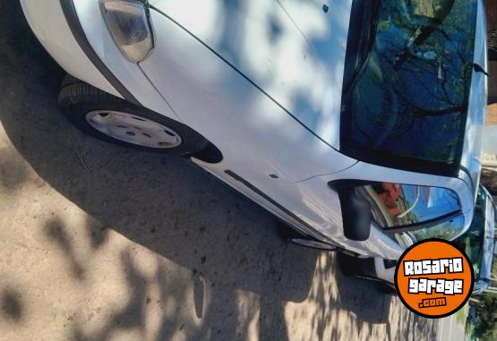 Autos - Fiat Palio 1998 GNC 240000Km - En Venta