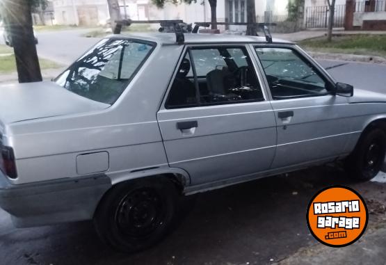 Autos - Renault R9 1994 GNC 999999Km - En Venta