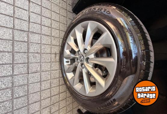 Autos - Toyota Corolla XLI 2022 Nafta 35000Km - En Venta