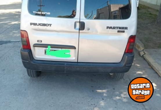 Utilitarios - Peugeot Partner 2009 Diesel 111111Km - En Venta