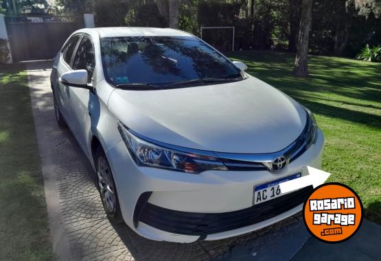 Autos - Toyota Corolla XLI 2017 Nafta 140000Km - En Venta