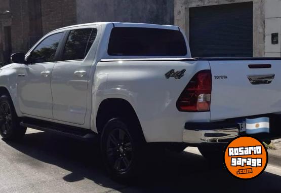 Camionetas - Toyota 4X4 SR 2021 Diesel 34000Km - En Venta