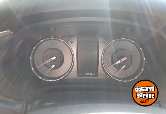 Camionetas - Toyota 4X4 SR 2021 Diesel 34000Km - En Venta