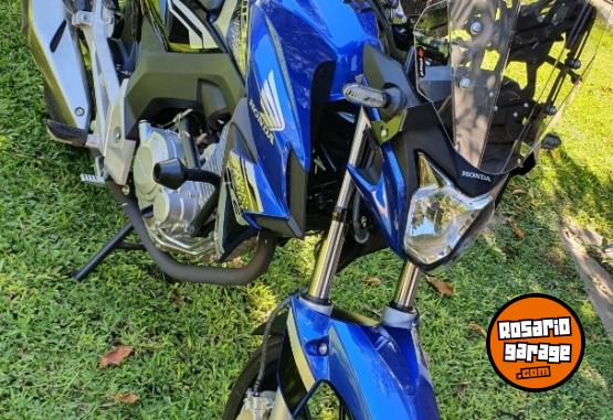 Motos - Honda CB 250 2022 Nafta 5300Km - En Venta