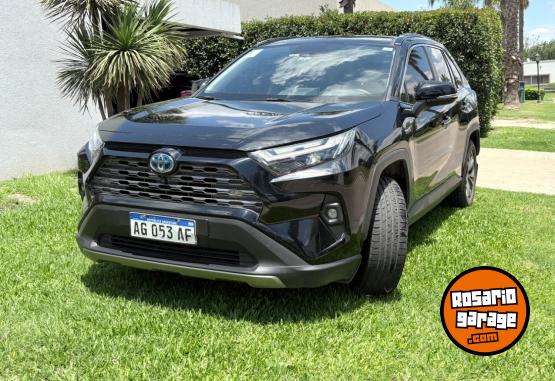 Camionetas - Toyota Rav4 HEV 2,5 AED LIMITED 2023 Electrico / Hibrido 62000Km - En Venta