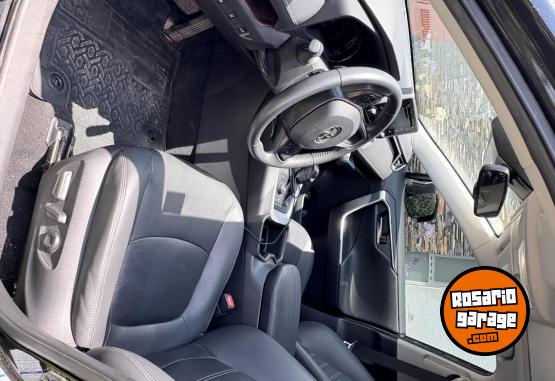 Camionetas - Toyota Rav4 HEV 2,5 AED LIMITED 2023 Electrico / Hibrido 62000Km - En Venta