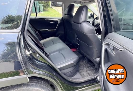 Camionetas - Toyota Rav4 HEV 2,5 AED LIMITED 2023 Electrico / Hibrido 62000Km - En Venta