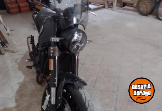 Motos - Benelli Leoncino 2021 Nafta 7700Km - En Venta