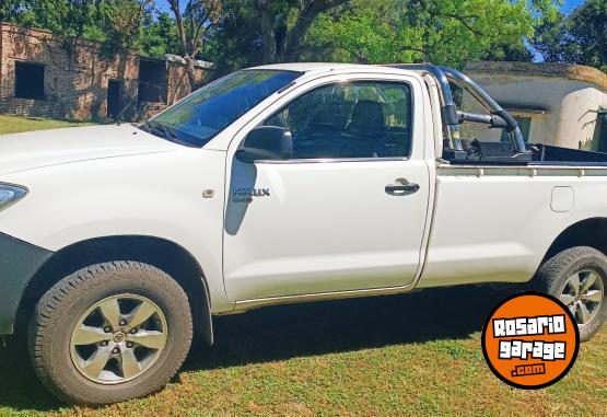 Camionetas - Toyota Hilux 2011 Diesel 227000Km - En Venta