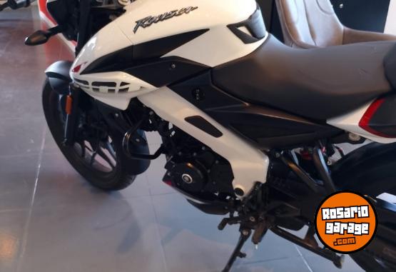 Motos - Bajaj NS 200 2023 Nafta 7040Km - En Venta