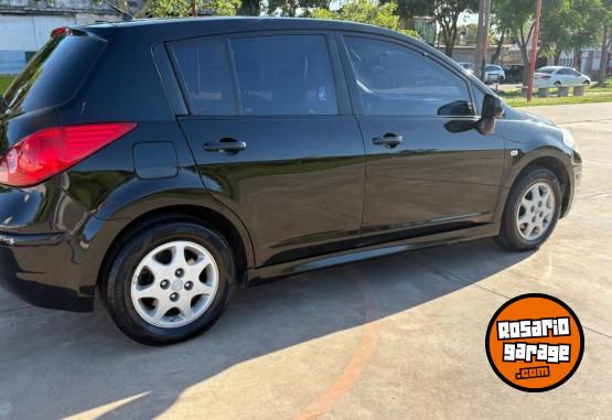 Autos - Nissan Tiida 2011 Nafta 146000Km - En Venta
