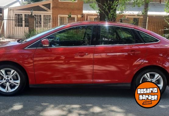Autos - Ford Focus s 1.6 2013 Nafta 140000Km - En Venta
