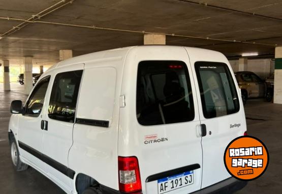 Utilitarios - Citroen BERLINGO MIXTA HDI 2022 Diesel 95000Km - En Venta