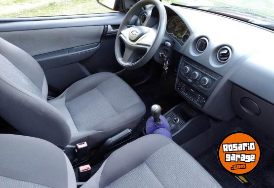 Autos - Chevrolet CELTA 2012 2012 GNC 197000Km - En Venta