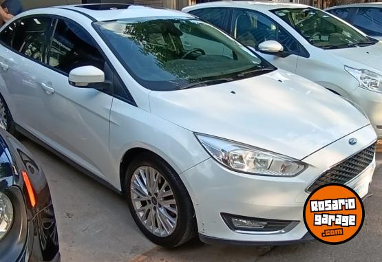 Autos - Ford Focus 2.0 2016 Nafta 211834Km - En Venta