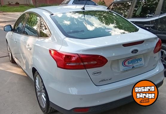 Autos - Ford Focus 2.0 2016 Nafta 211834Km - En Venta