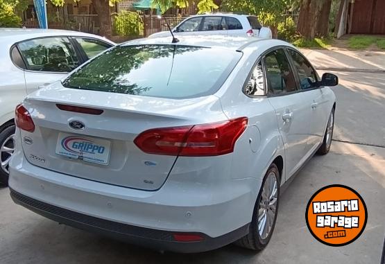 Autos - Ford Focus 2.0 2016 Nafta 211834Km - En Venta