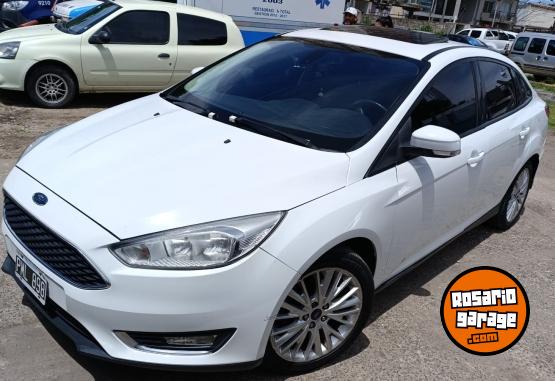 Autos - Ford Focus 2.0 2016 Nafta 211834Km - En Venta