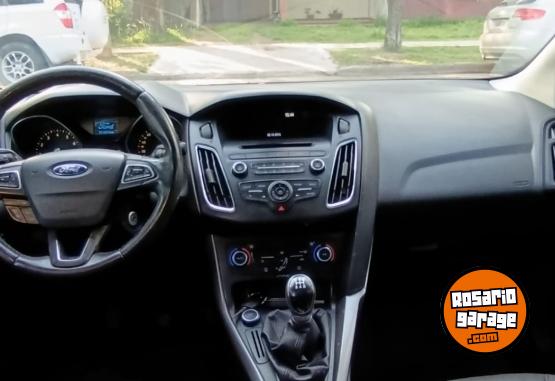 Autos - Ford Focus 2.0 2016 Nafta 211834Km - En Venta