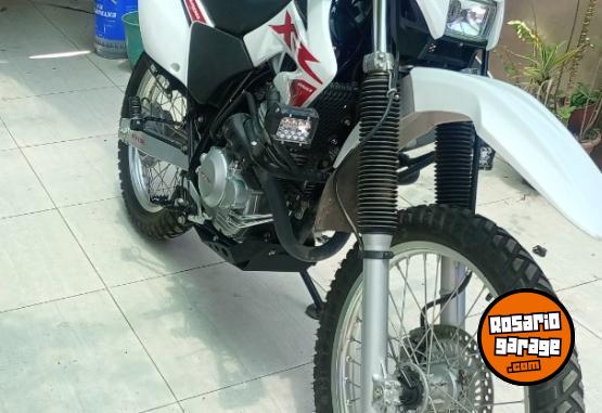 Motos - Honda Tornado 2021 Nafta 900Km - En Venta