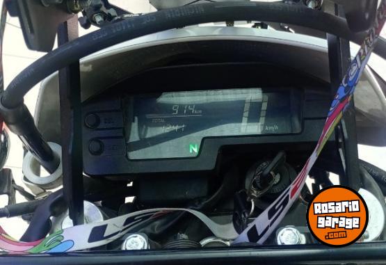 Motos - Honda Tornado 2021 Nafta 900Km - En Venta