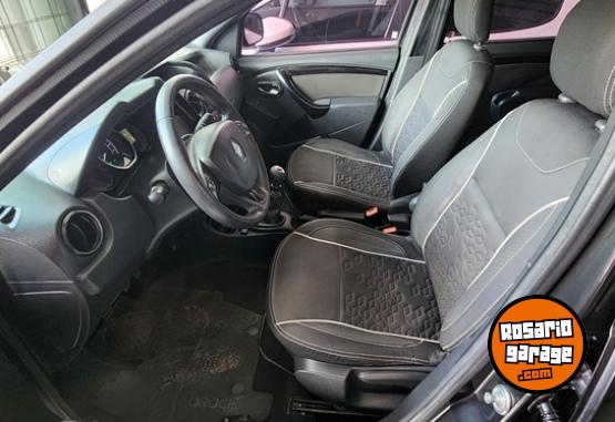 Camionetas - Renault Oroch Outsider Plus 2.0 2017 GNC 104600Km - En Venta