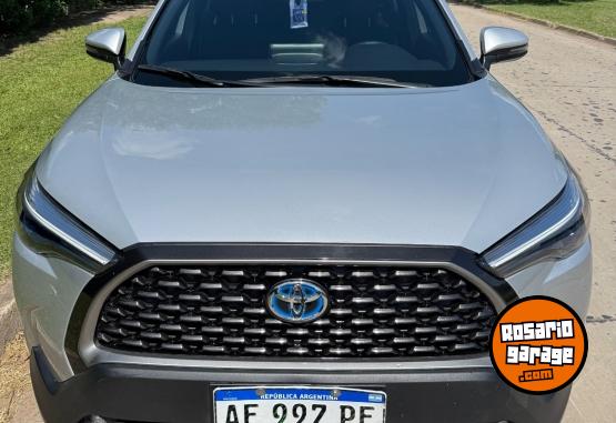 Camionetas - Toyota Corolla cross XEI hybrida 2021 Electrico / Hibrido 36500Km - En Venta
