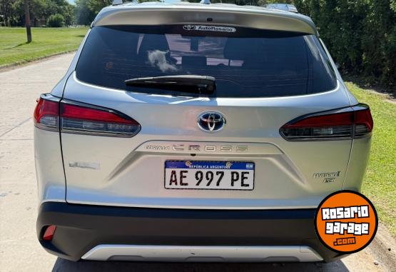 Camionetas - Toyota Corolla cross XEI hybrida 2021 Electrico / Hibrido 36500Km - En Venta