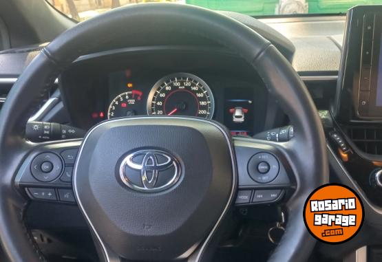 Autos - Toyota Corolla Cross 2022 Nafta 41000Km - En Venta