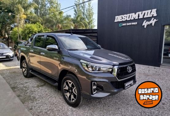 Camionetas - Toyota HILUX SRX 2019 Diesel 160000Km - En Venta