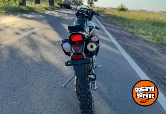 Motos - Kawasaki Klx 300 2025 Nafta 500Km - En Venta