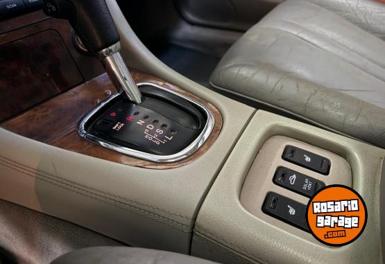 Autos - Mazda 929 1992 Nafta 140000Km - En Venta