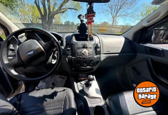 Camionetas - Ford Ranger 2016 GNC 190000Km - En Venta