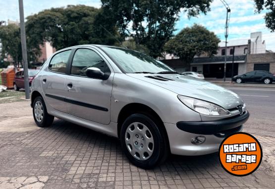 Autos - Peugeot 206 2006 Nafta 100000Km - En Venta