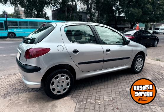 Autos - Peugeot 206 2006 Nafta 100000Km - En Venta