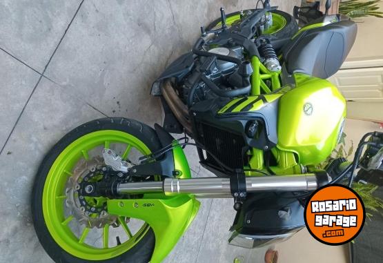 Motos - Benelli Tnt 2022 Nafta 15000Km - En Venta