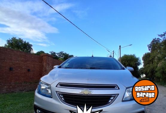 Autos - Chevrolet Prisma LTZ 2013 Nafta 89000Km - En Venta