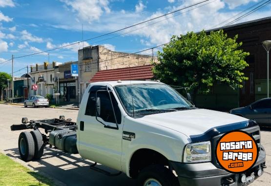 Camiones y Gras - FORD F4000 2011 (3413044033) - En Venta