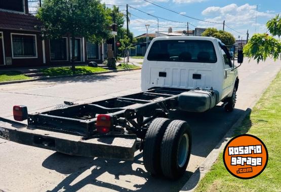 Camiones y Gras - FORD F4000 2011 (3413044033) - En Venta