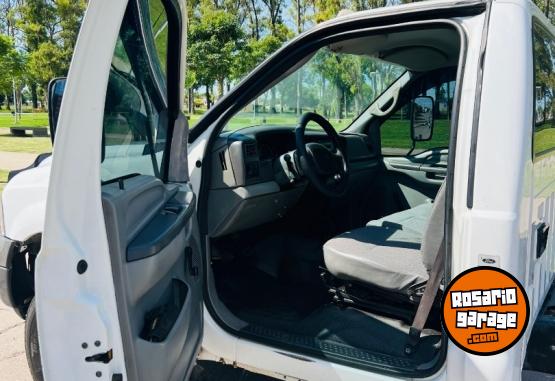 Camiones y Gras - FORD F4000 2011 (3413044033) - En Venta