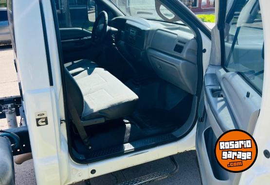 Camiones y Gras - FORD F4000 2011 (3413044033) - En Venta